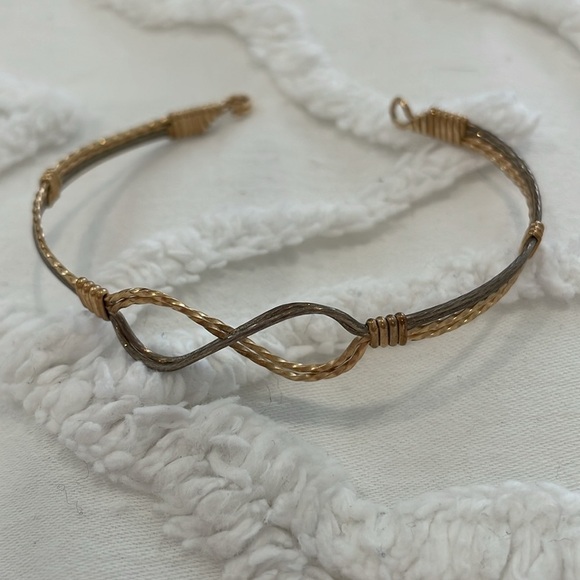 Ronaldo Infinity Bracelet - Picture 2 of 4